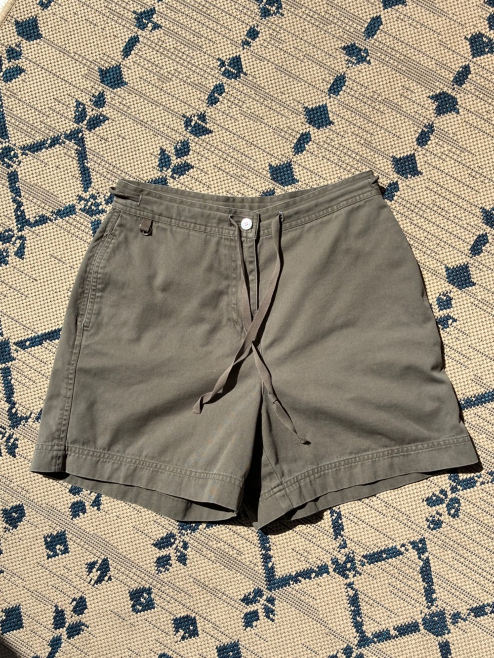 Petite Sophisticate Vintage 90's Shorts - Olive Drab - 25.5" Waist - Vtg Sz 4